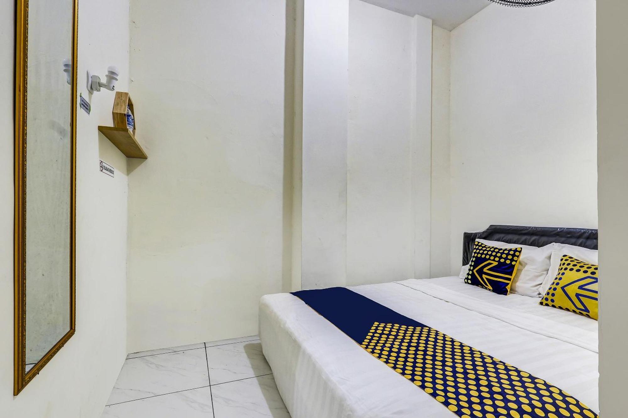 Spot On 90780 Gang Tengah Homestay Syariah Semarang Exterior photo